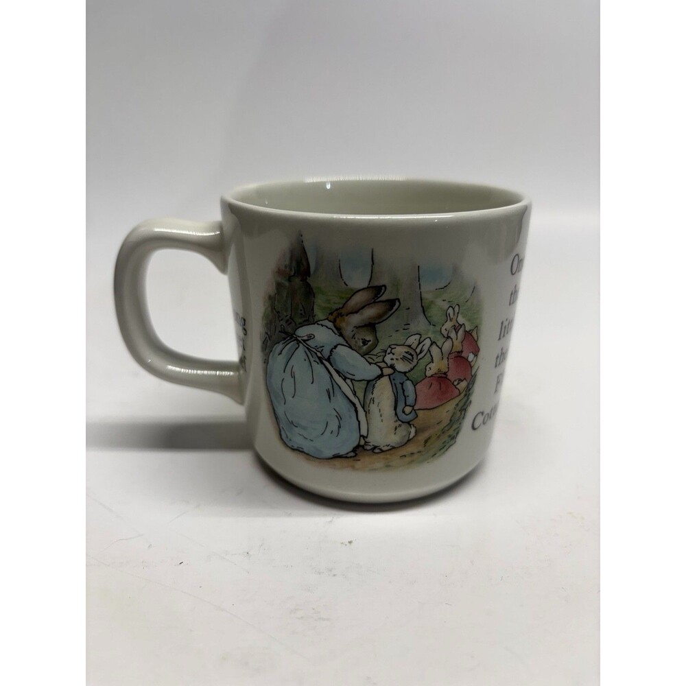Vintage Wedgwood Peter Rabbit Childs Mug Beatrix Potter England Nursery Cup‎
